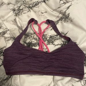 Lululemon free to be bra